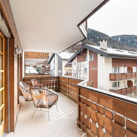 Vrony Apartments By Hotel Walliserhof Zermatt Exterior foto